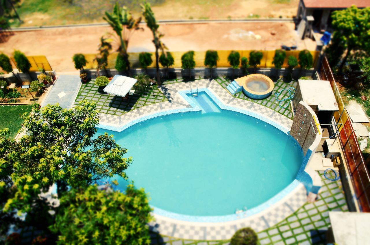 Hotel Aryan Jharsuguda Екстериор снимка