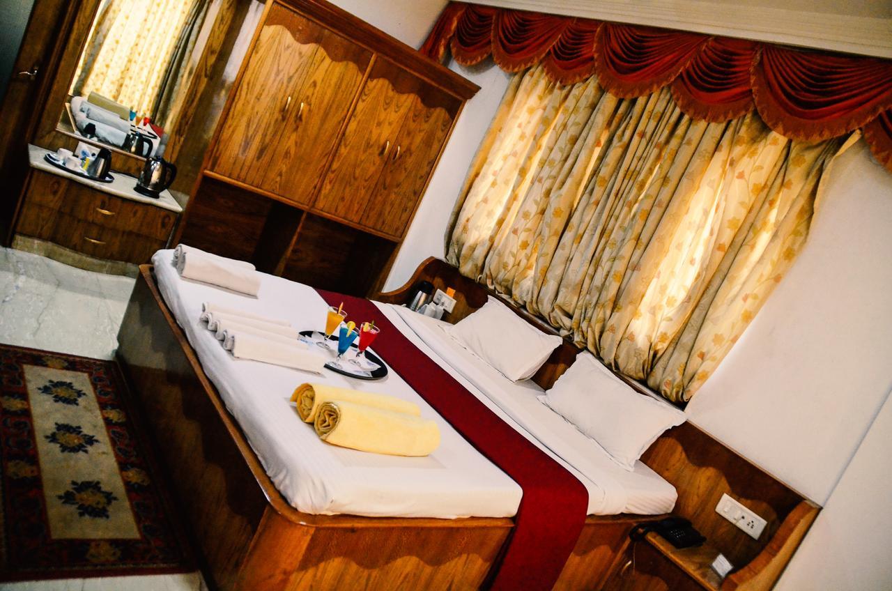 Hotel Aryan Jharsuguda Екстериор снимка