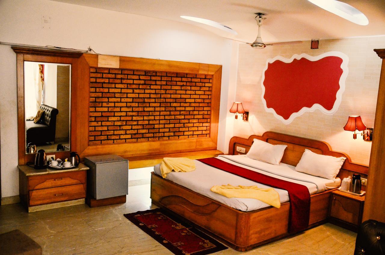 Hotel Aryan Jharsuguda Екстериор снимка